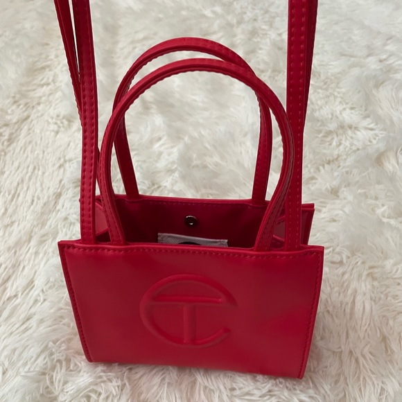 Stunning Telfar small shopping bag, Rare color! - Picture 10 of 13